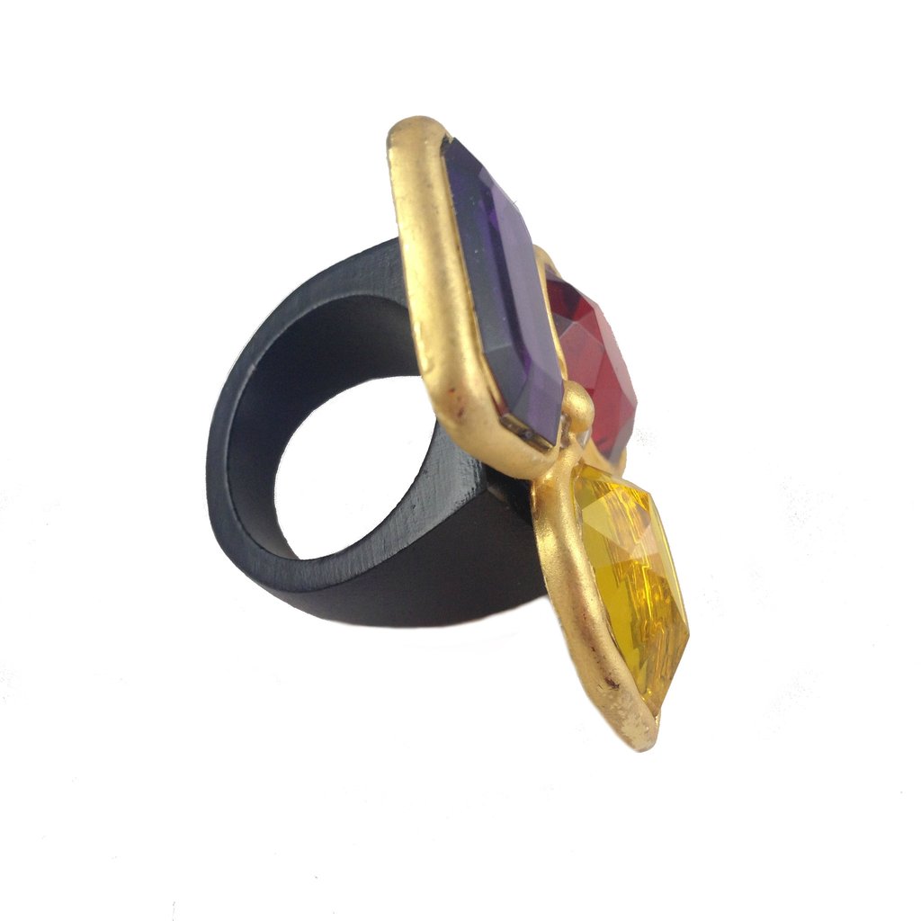 MizDragonfly Jewelry Glitz Vintage Gold Ring Angle